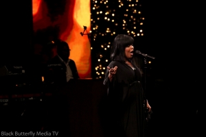 Ce Ce Winans at 95.7 Hallelujah FM Worship Christmas #957Christmas — at Hope Church.